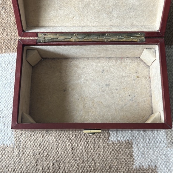 Leather Jewelry Box - Picture 5 of 8